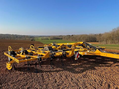 Biomulch 5-balkiger Flachgrubber 8 m ohne Walze 2