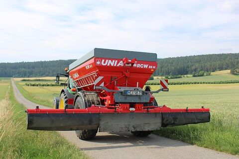 Unia RCW 85 H Kalkstreuer Düngerstreuer 8500 L 6 m He