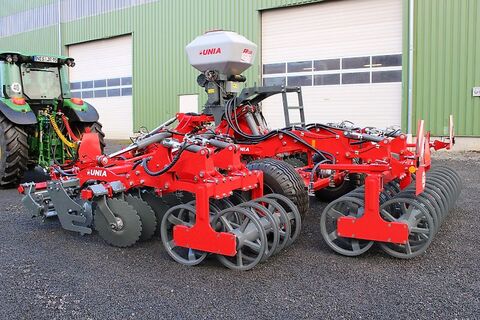 Unia Ares XM 6 Kurzscheibenegge 560 mm Scheibe 400 mm 3