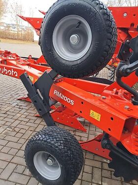 Kverneland 4-scharig mit Steinsicherung 3