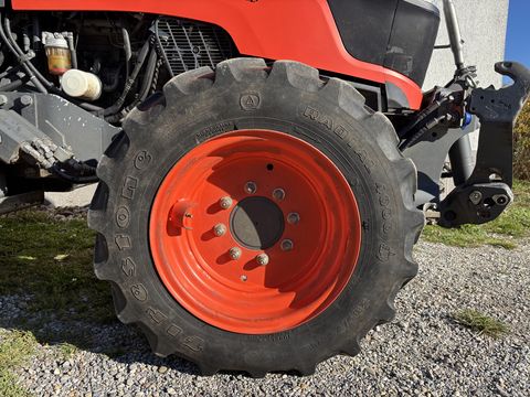 Kubota M5091 Narrow Cab