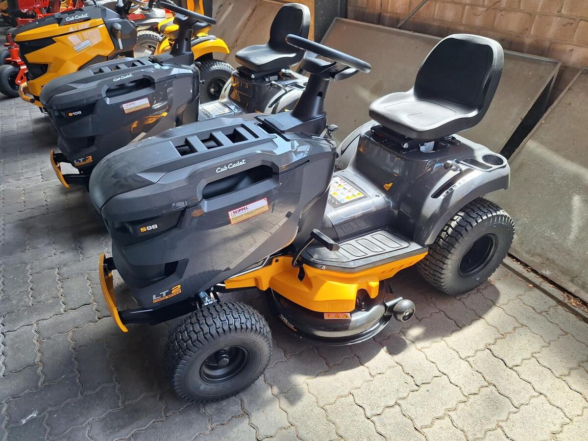Cub Cadet CUB CADET LT2 S98 RASENTRAKTOR 1