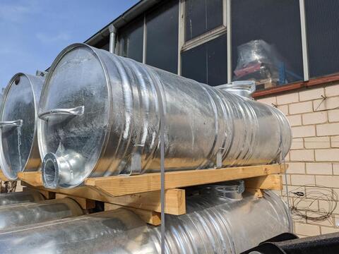 Sonstige Keine Angabe WASSERFASS 600L MIT HOLZKUFEN