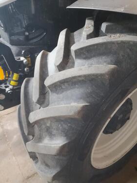 Sonstige VF 540/65 R 30