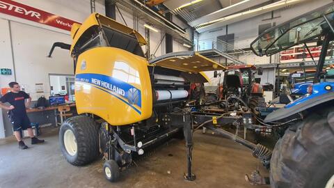 <strong>New Holland RB 150 A</strong><br />