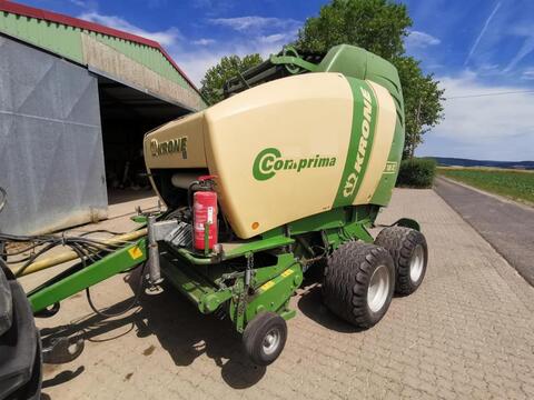 <strong>Krone Comprima V180 </strong><br />