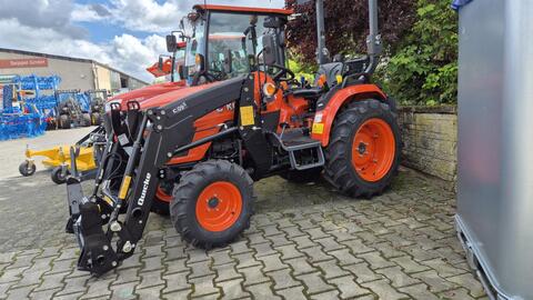 Kubota EK 1-261 + Quicke Lader C09S + Radialreifen