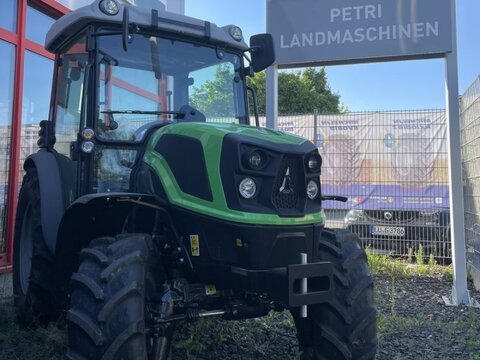 <strong>Deutz-Fahr 3050</strong><br />