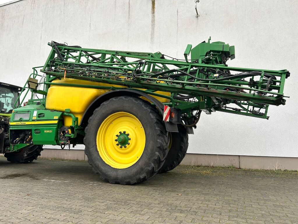 John Deere R962i 3