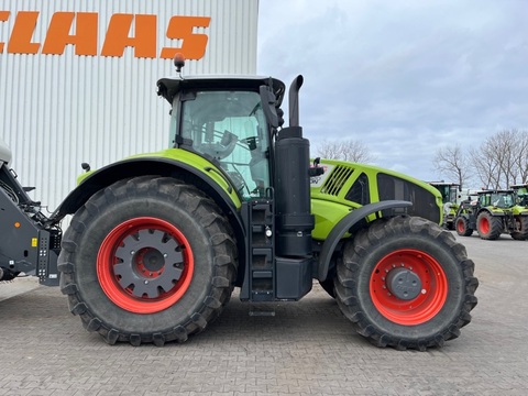 CLAAS Axion 920 Cmat