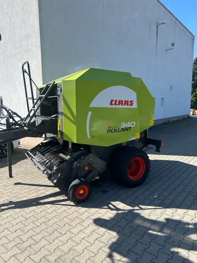 Claas Rollant 340  2