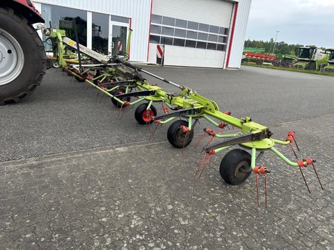 CLAAS Volto 1100
