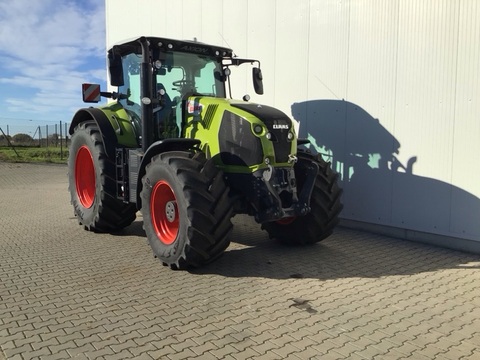 CLAAS Axion 830 Cmatic