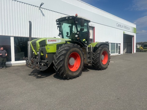 CLAAS Xerion 3300 trac