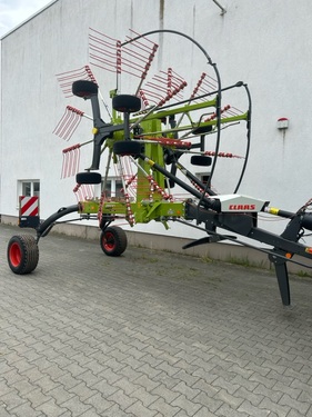CLAAS Liner 2600 Trend