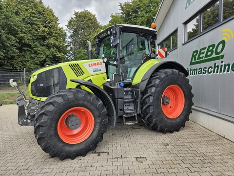 CLAAS AXION 870 CMATIC