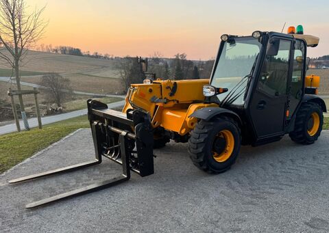 JCB 525-60 T4