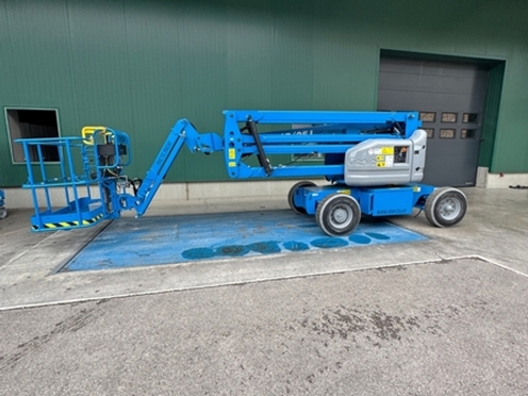 Genie Z-45/25J DC