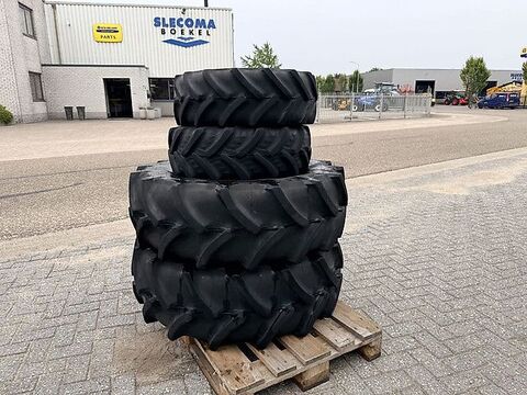 Mitas 360/70R24 & 240/70R16 Set Wielen