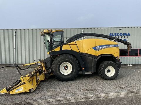 New Holland FR700 Veldhakselaar