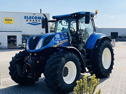 New Holland T7.230 AC Stage V Fronthef + PTO