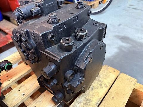 H1P147R  Piston Pump  83005011 3