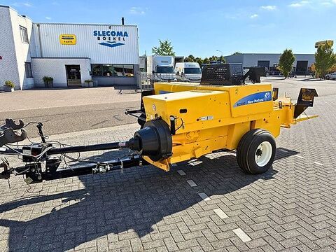 New Holland BC5060 Mini Balenpers