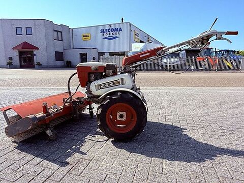 Sonstige F800 Veegmachine