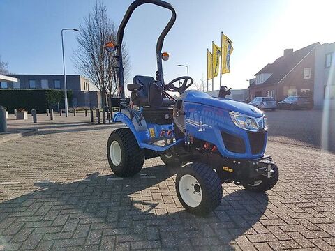 New Holland BOOMER 25 Tractor Compact