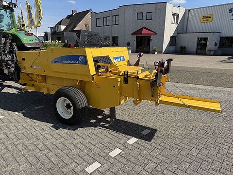New Holland BC5060 Mini Balenpers 2