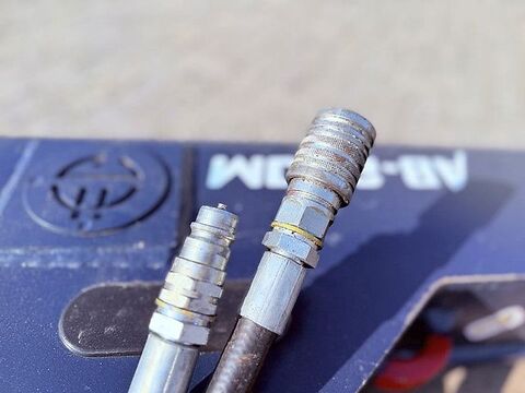 SH 200 M  Sloophamer 1500 / 3000 kg 3