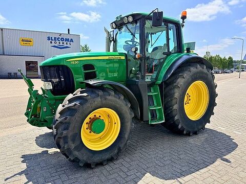 John Deere 7530 Premium AutoPowr