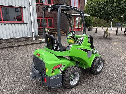 Avant 423 TDL 3