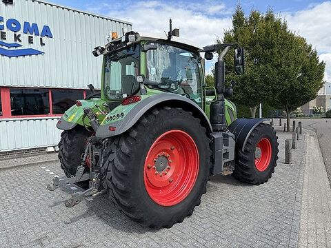 Fendt 724 S4 Profiplus 3