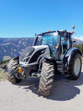 Valtra N124H - K1626