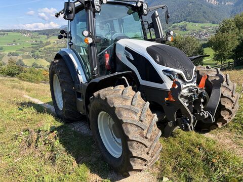 Valtra G135 A - K1627