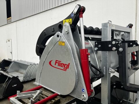 Fliegl SILOGREIFSCHAUFEL STAND 2