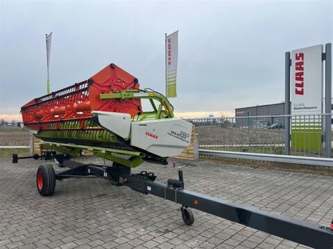 <strong>CLAAS MAXFLEX 560 + </strong><br />