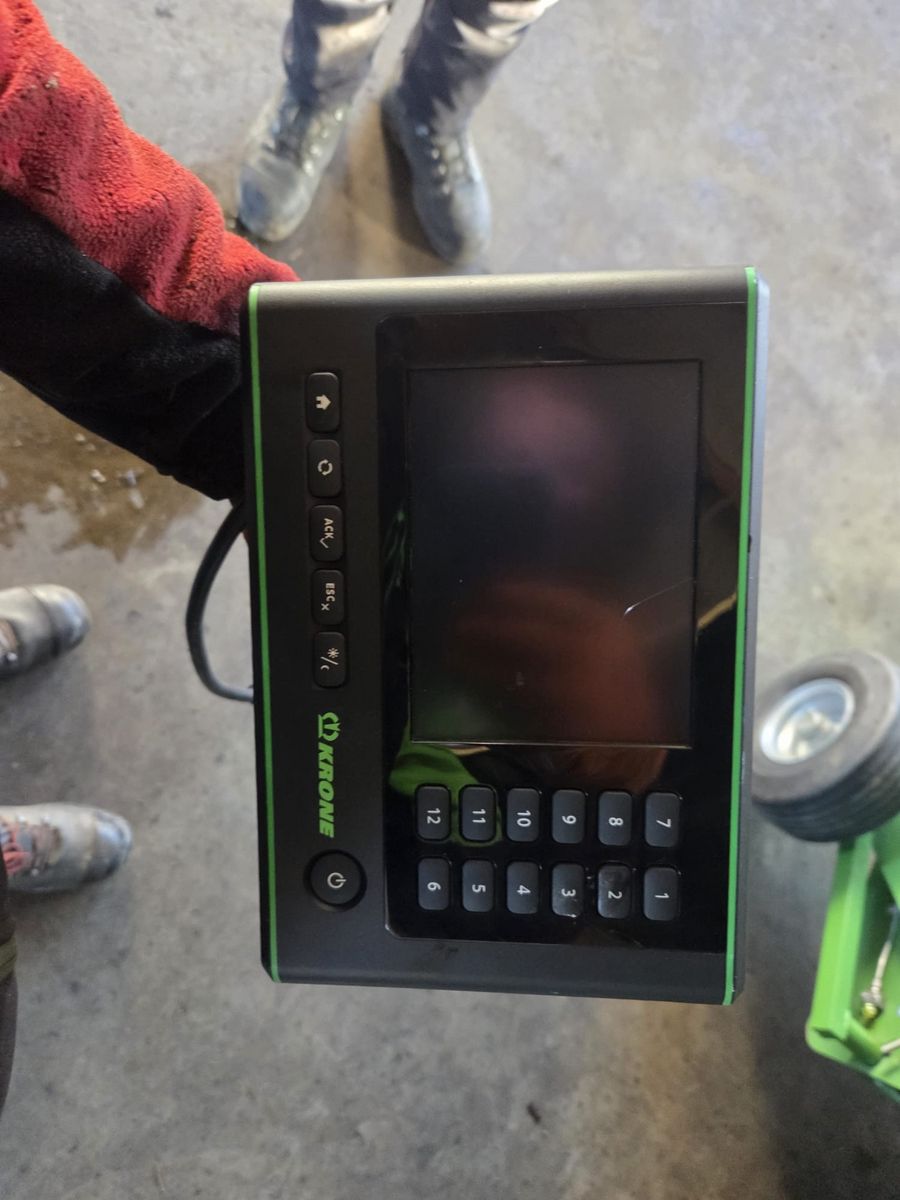 Krone Comprima  V150XC 3