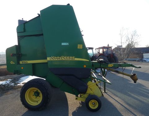 John Deere 592