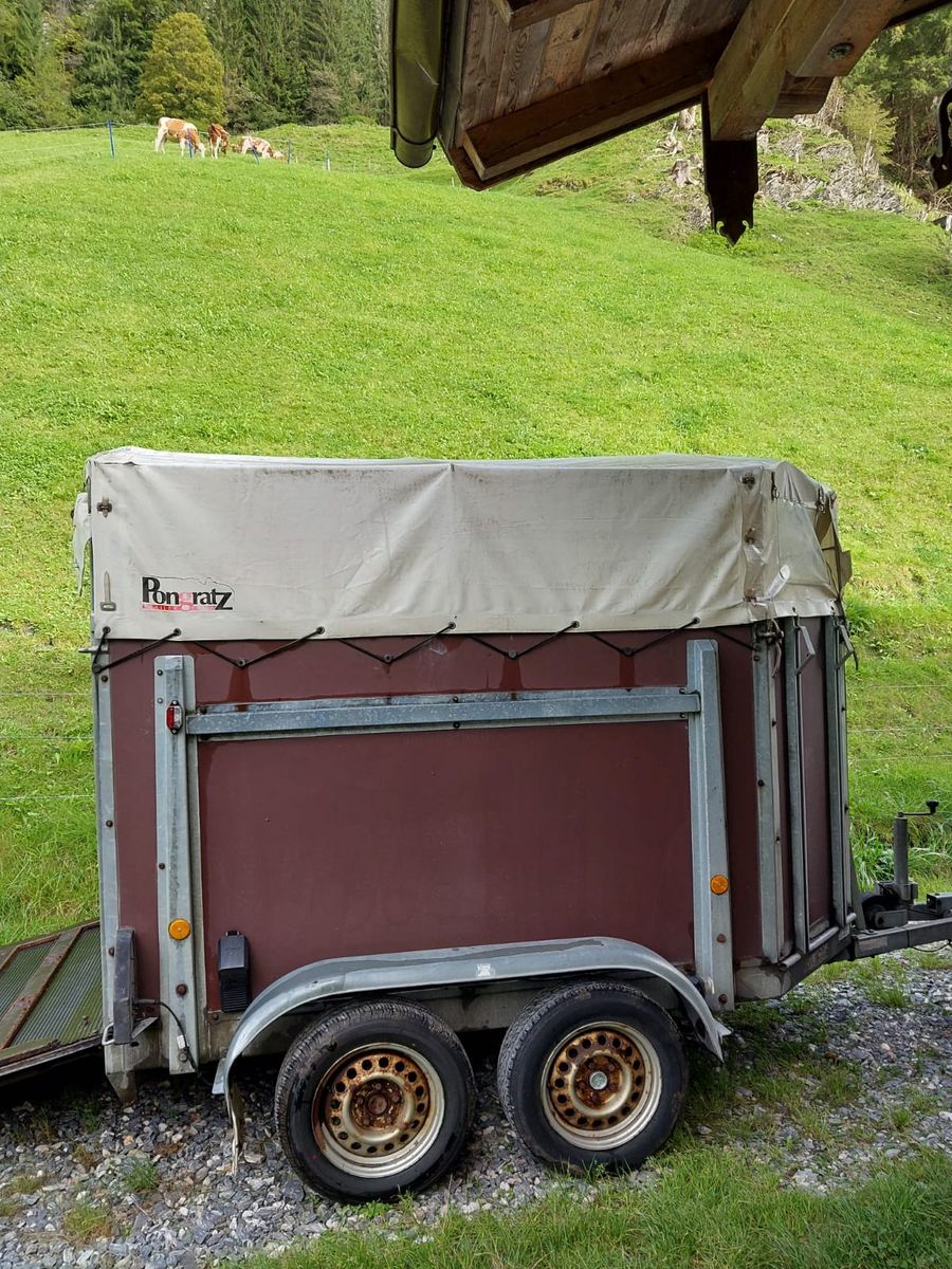 Pongratz Viehanhänger VA 282 T 3