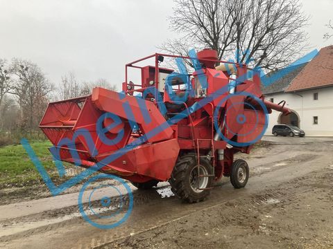 Massey Ferguson Parzellen Mähdrescher