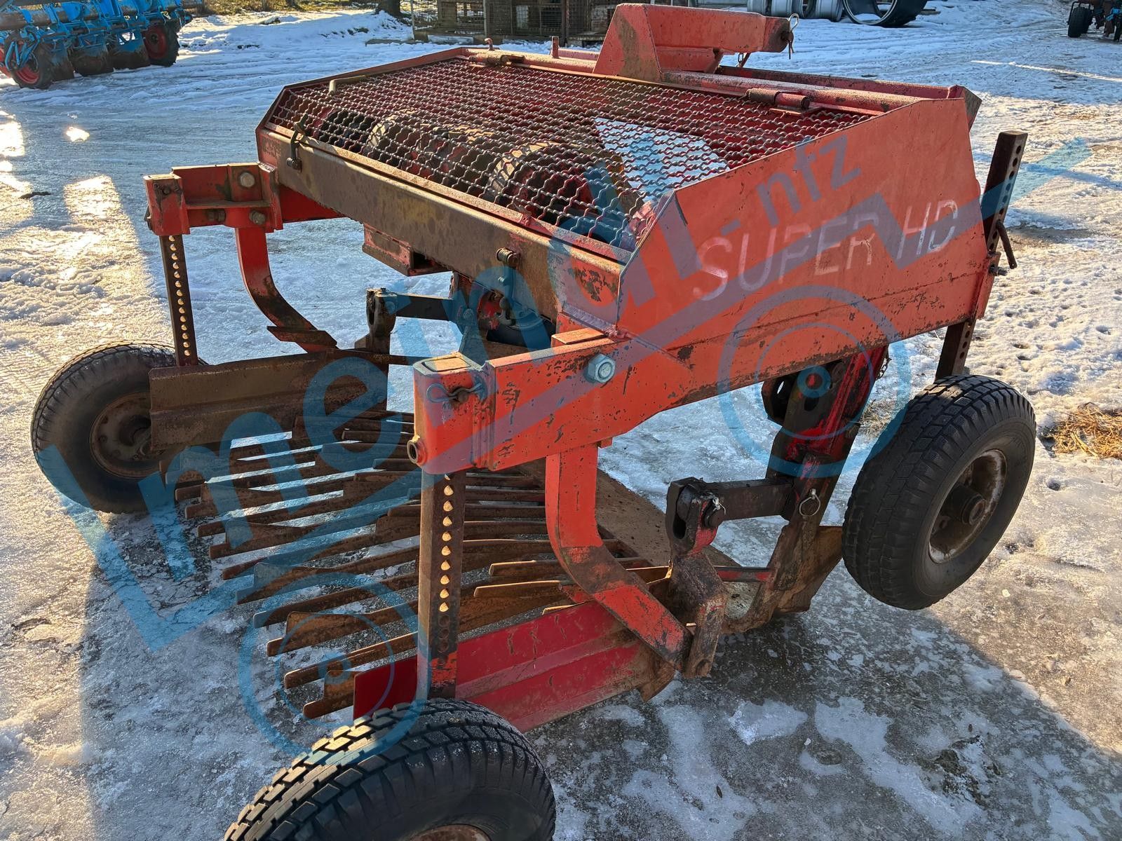 Bärtschi-Fobro Rüttelpflug 3