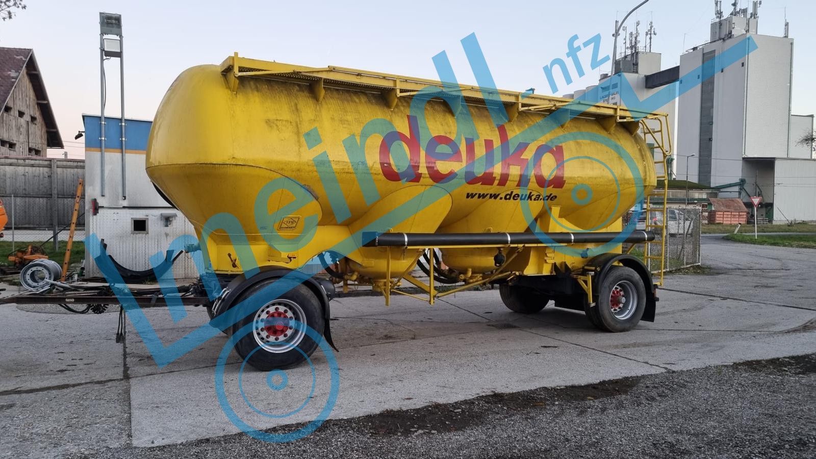 Silo Anhänger 1