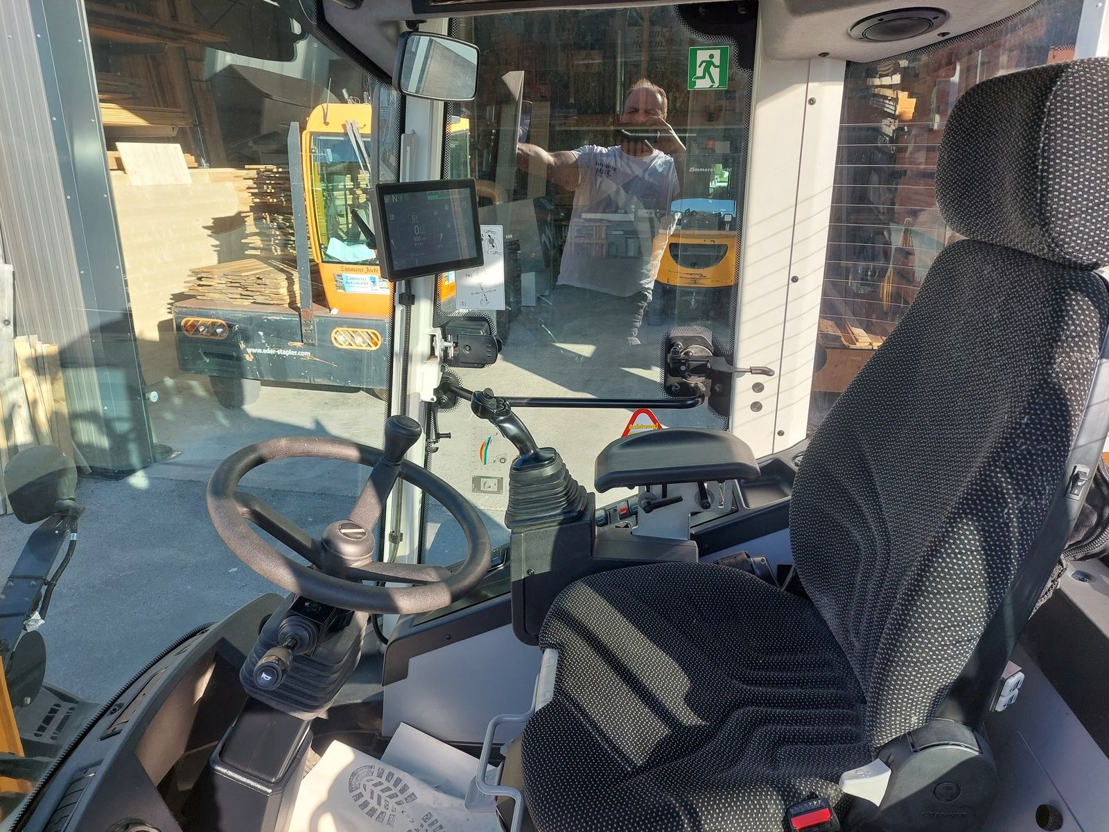 Liebherr 509 Tele Stereo Schnellläufer 3