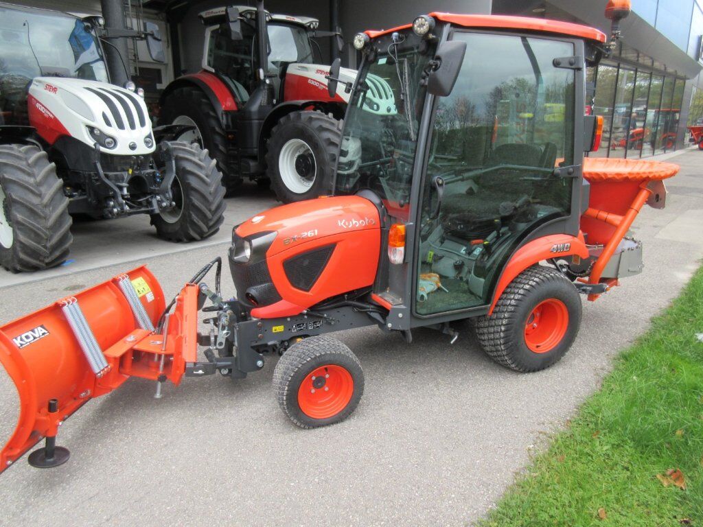 Kubota BX 261 mit Kabine 3