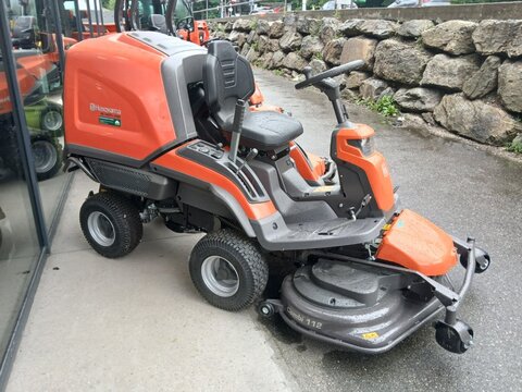 Husqvarna RIDER RC 320TS AWD inkl. Mähdeck Combi 112