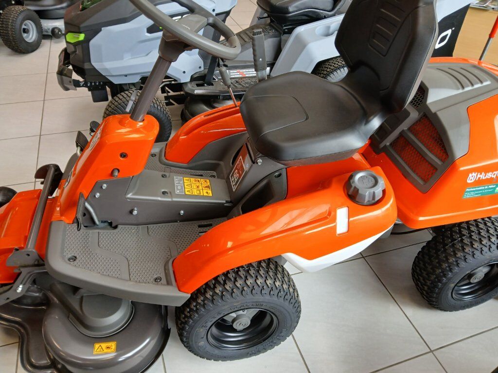 Husqvarna RIDER R 214TC Comfort Edition 3
