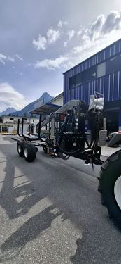 MF 950 Trejon Multiforest V6500