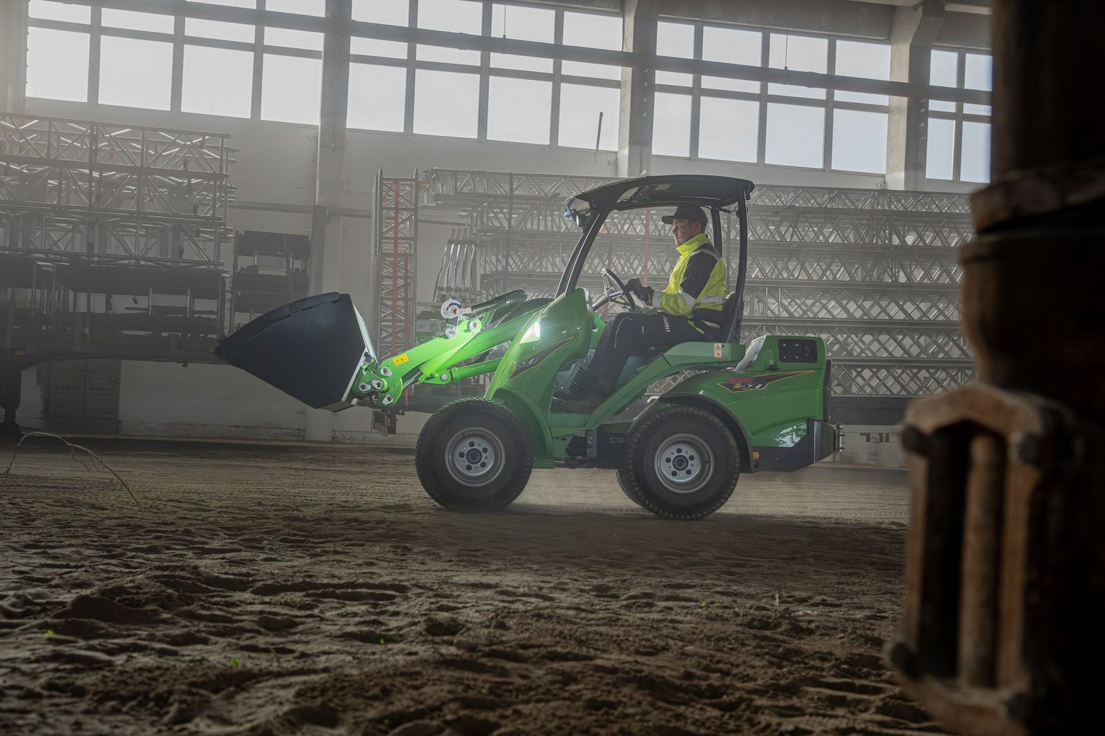 Avant Avant e527 Multifunktionslader 2